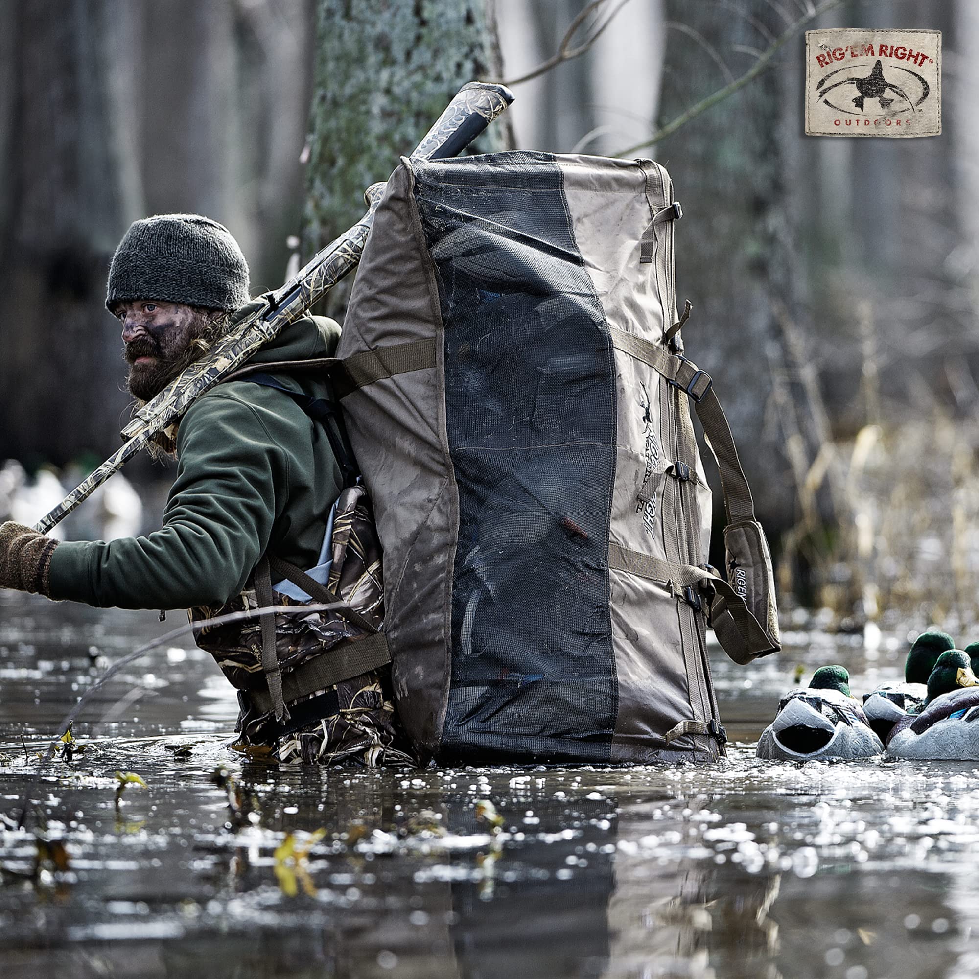 Rig'Em Right non-floating Magnum line allows retrievers to swim freely without interference.