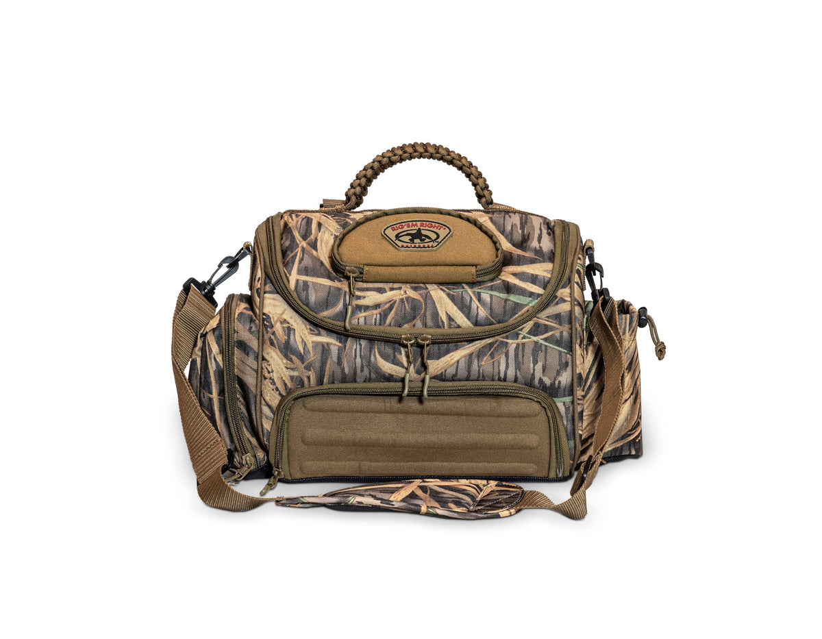 Rig Em Right waterfowl blind bag with molded ammo compartment for fast access and organization