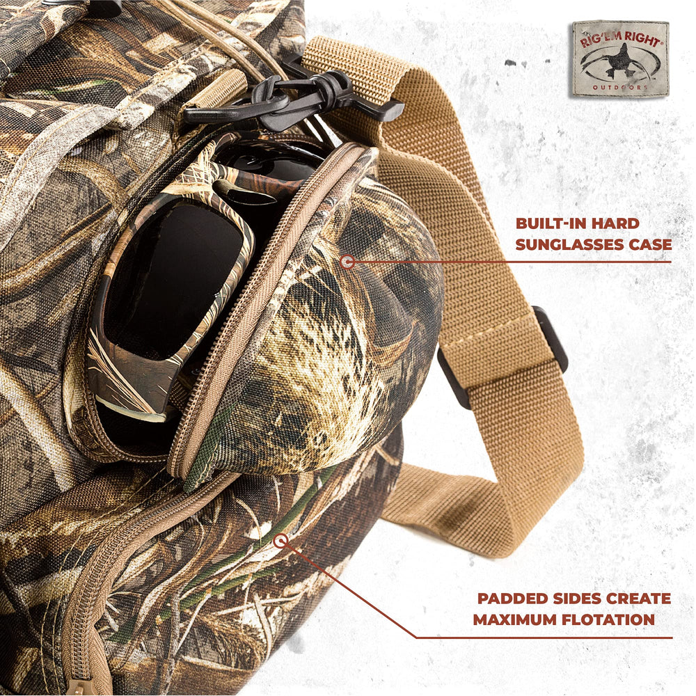 Rig Em Right mossy oak bottomlands camo image shows camouflage integration in hunting habitat