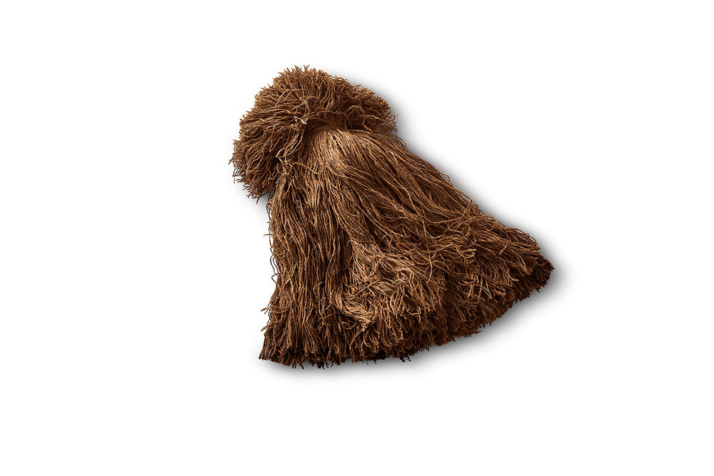 Rig Em Right Xtreme Ghillie String camouflages blinds for effective field concealment.