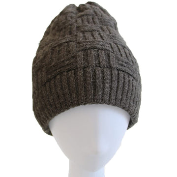 Riloer winter heated hat worn during skiing for reliable warmth