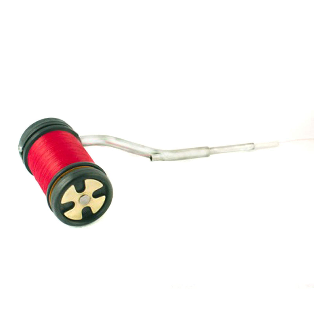 Rite Bobbin Ceramic Magnum in use shows stable grip and precise thread management.