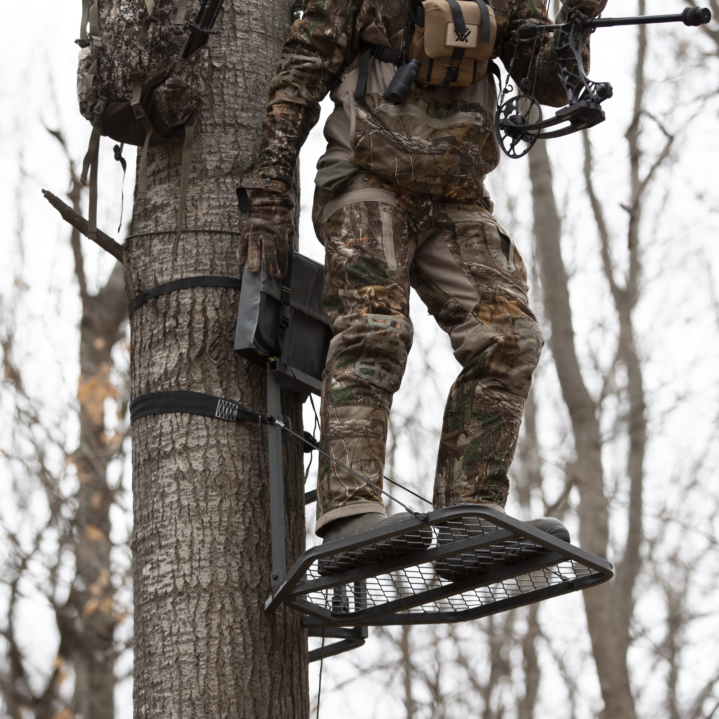 Lightweight design of Rivers Edge RE555 treestand