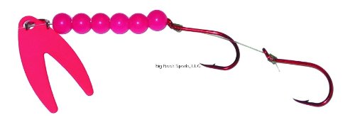 Rocky Mountain Radar Radical Glow Assassin Spinner Pink-N-Pink glows under UV to attract fish