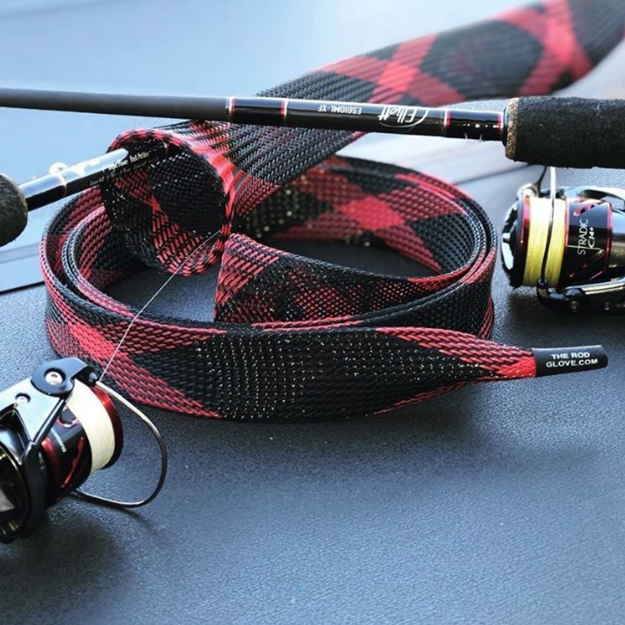 The Rod Glove XL Spinning cover fits up to 8 ft rods for easy rod locker placement.
