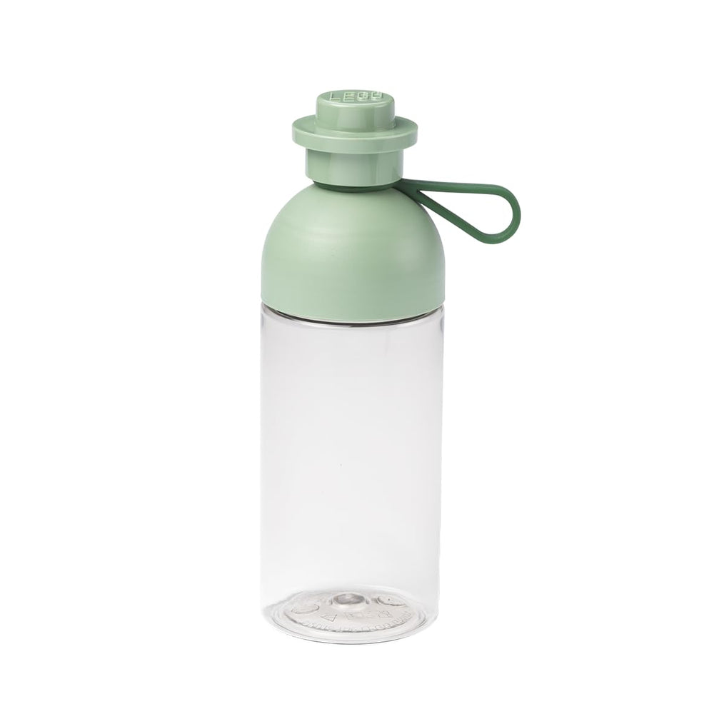 Room Copenhagen LEGO hydration bottle cap, easy to twist off for quick filling and cleaning.