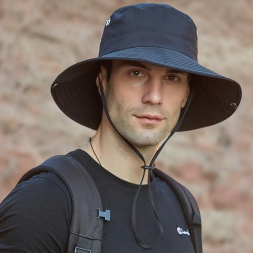Rosoz sun hat in use with outdoor gear
