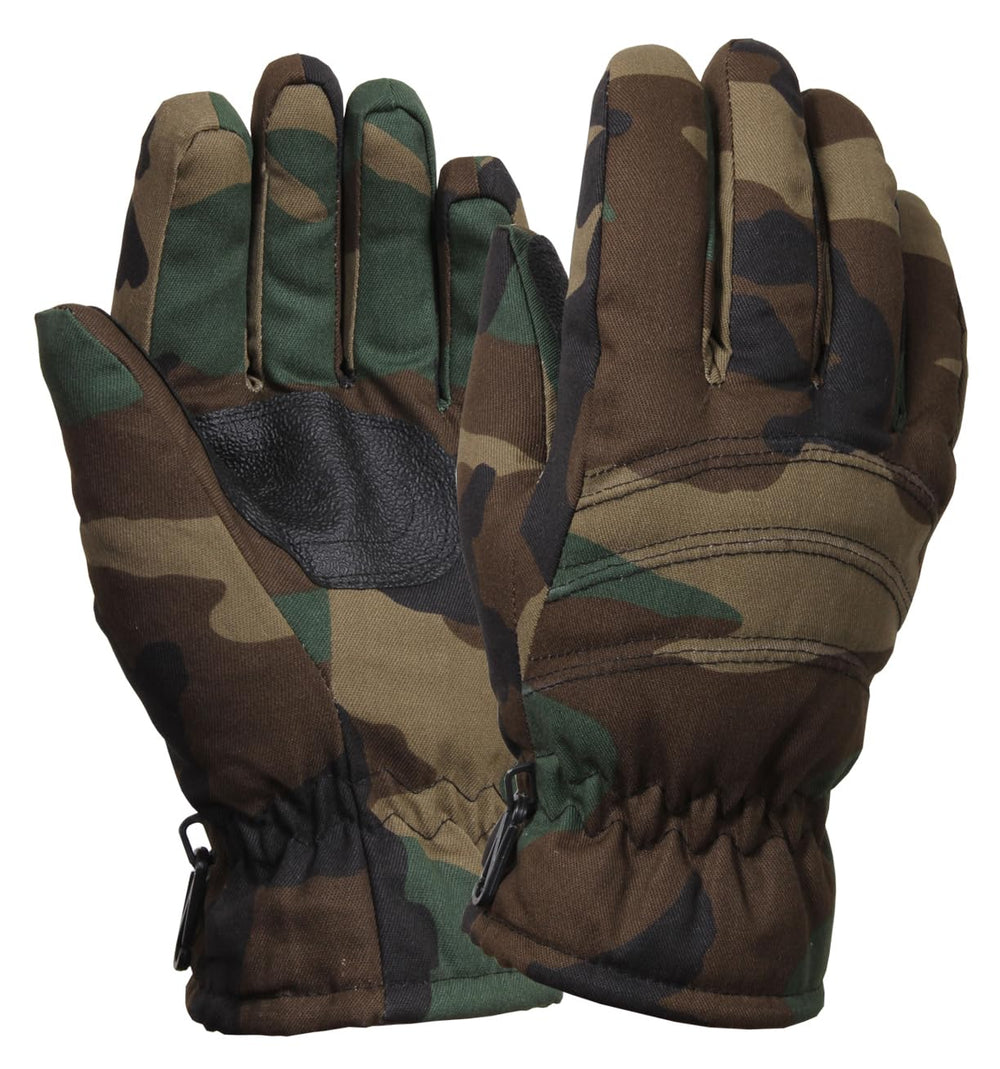 Rothco insulated hunting gloves in woodland camo, front view, warm hands and dexterous grip.