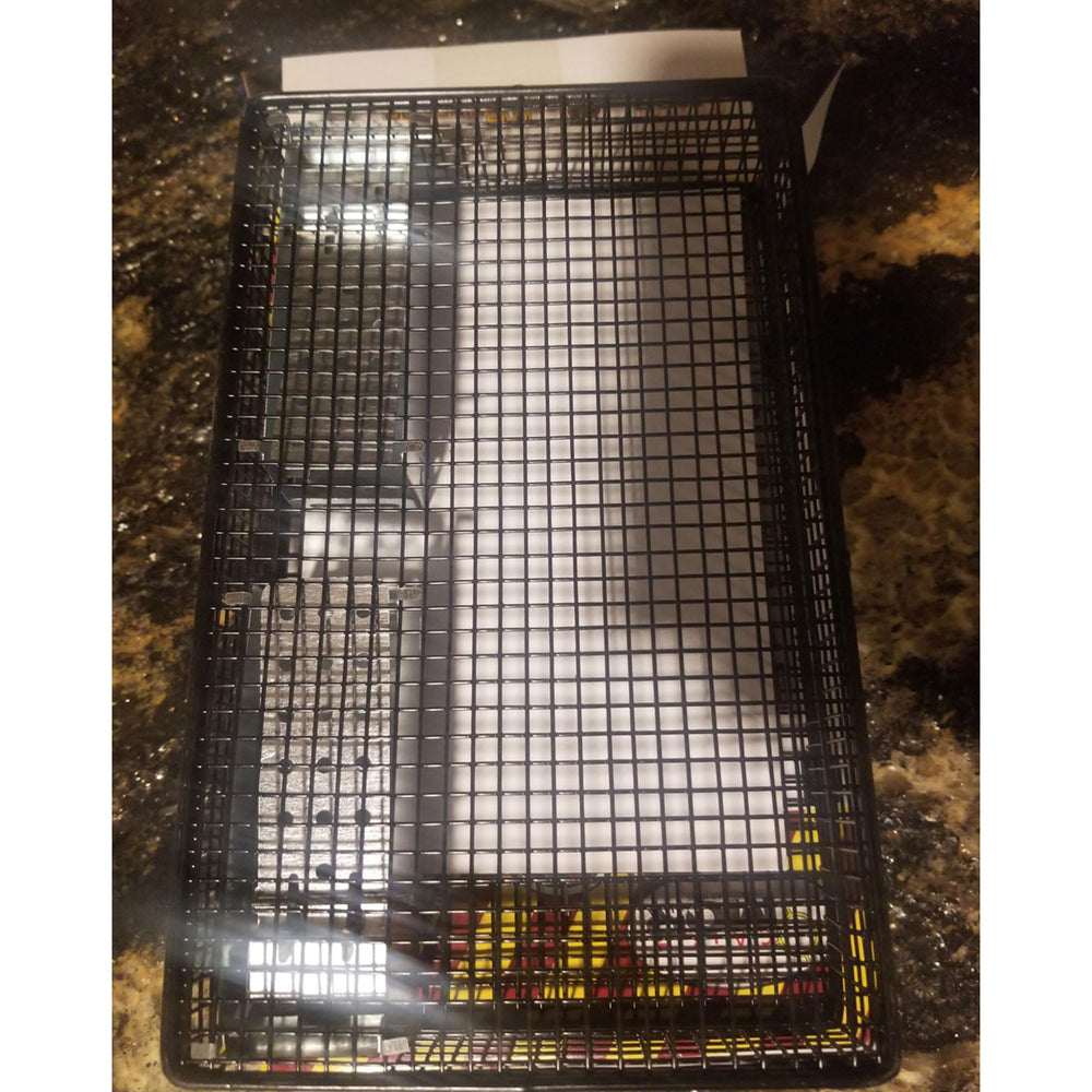 Rugged Ranch Mousinator easy-release top lid for swift relocation.