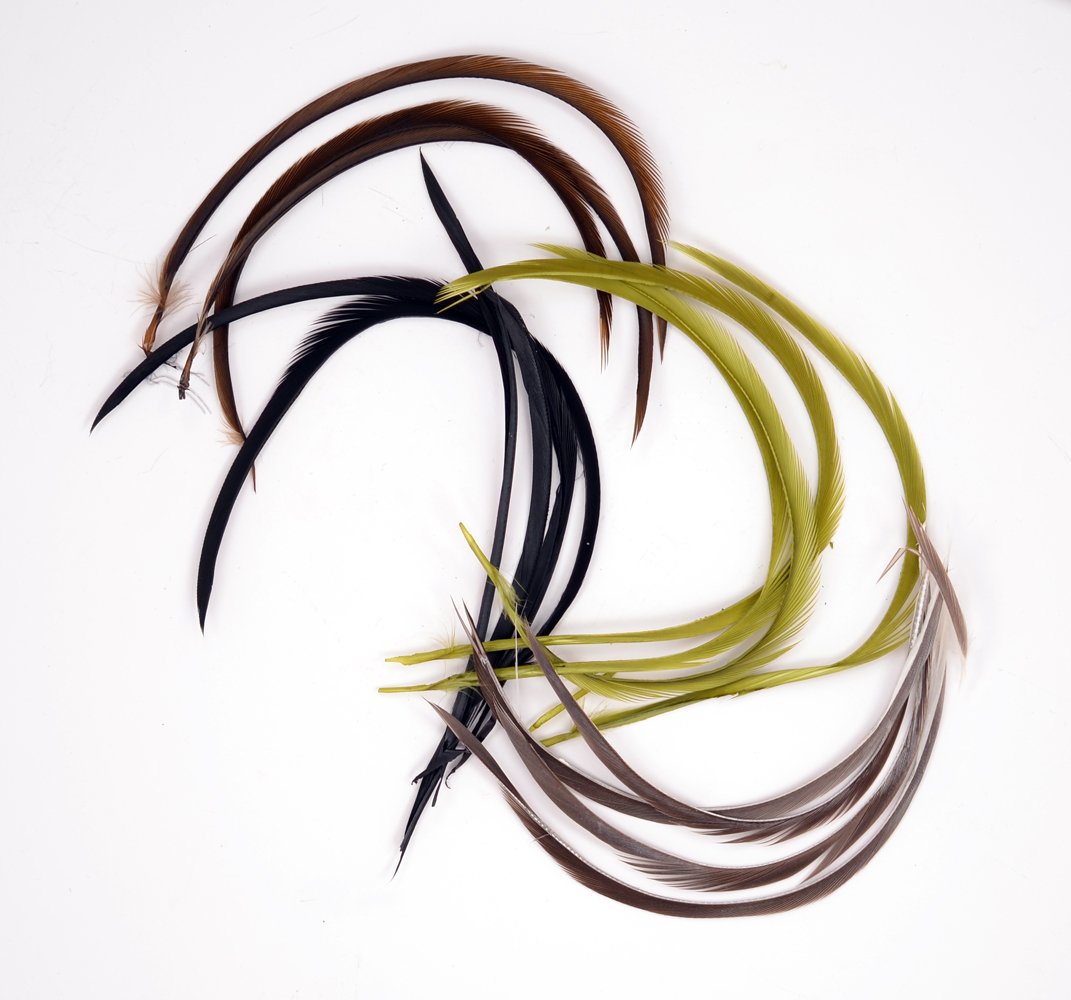 Rumpf Wapsi Goose Biots Natural Gray for tails and bodies in fly patterns.