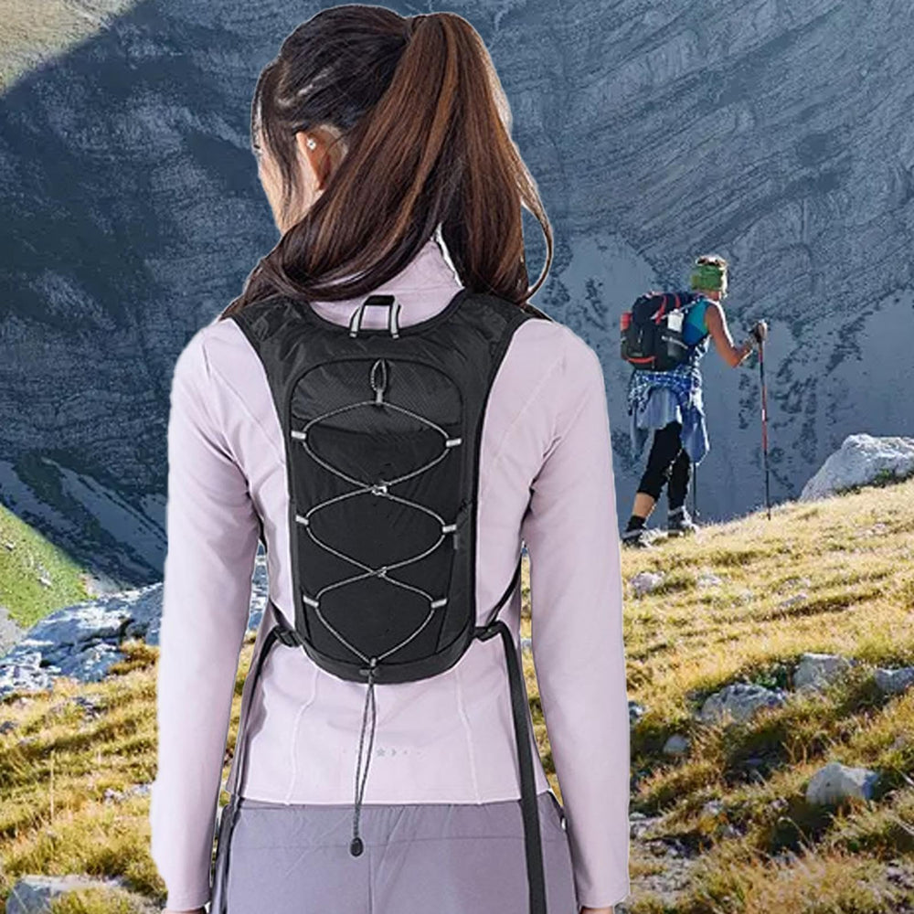 Runner Vest with multiple pockets to organize essentials during workouts.