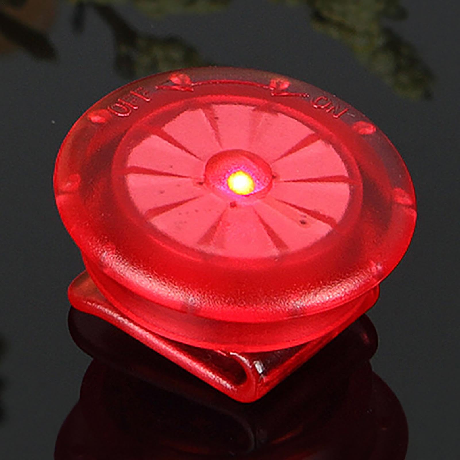 Runners Small Lights ultra-lightweight 3.5g clip-on for comfortable workouts.