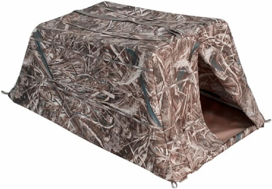 RuskBlinds dog blind adapts to marshes fields and duck blinds