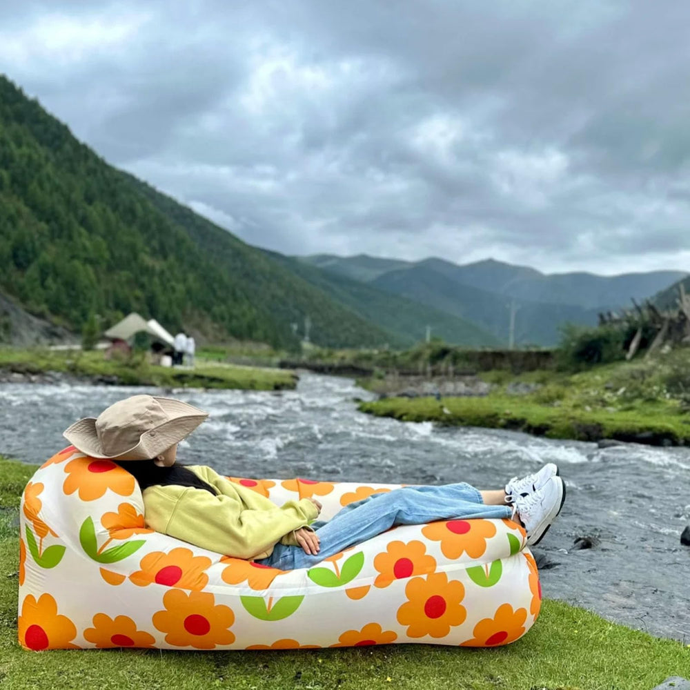 Rwoora easy-set inflatable sofa ready in seconds.