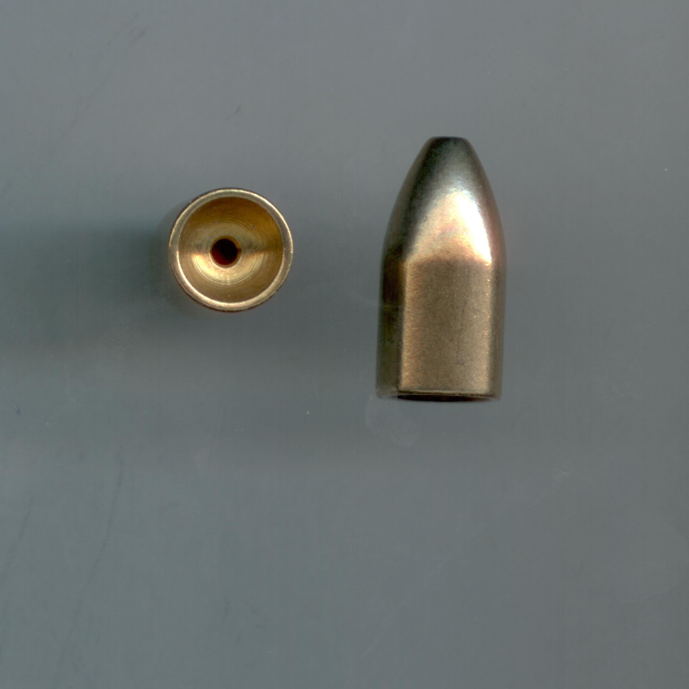 S & J's Tackle Box brass bullet sinker, quarter-ounce, for precise casting and stable sinking.