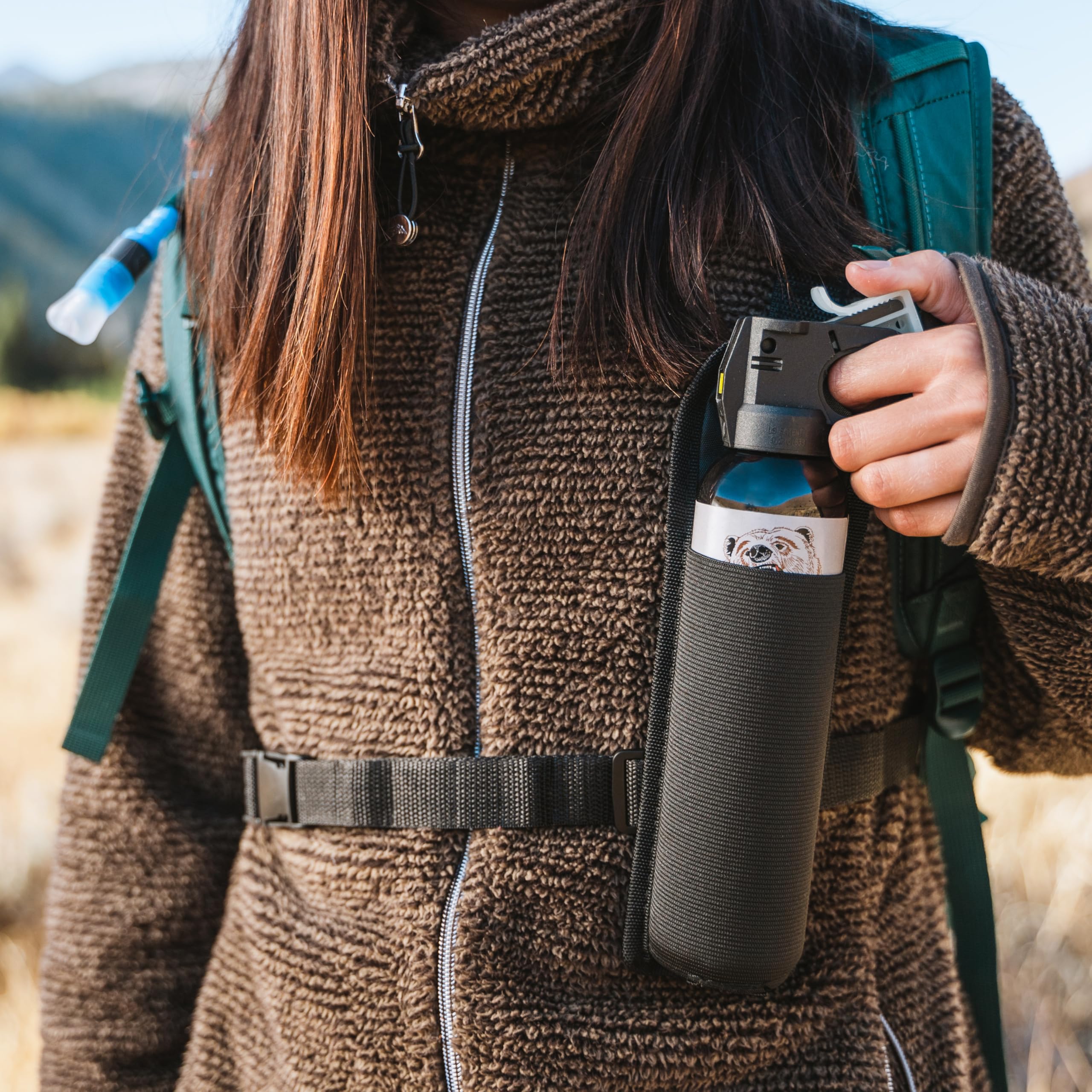 Compatible with 7.9 oz Frontiersman canisters