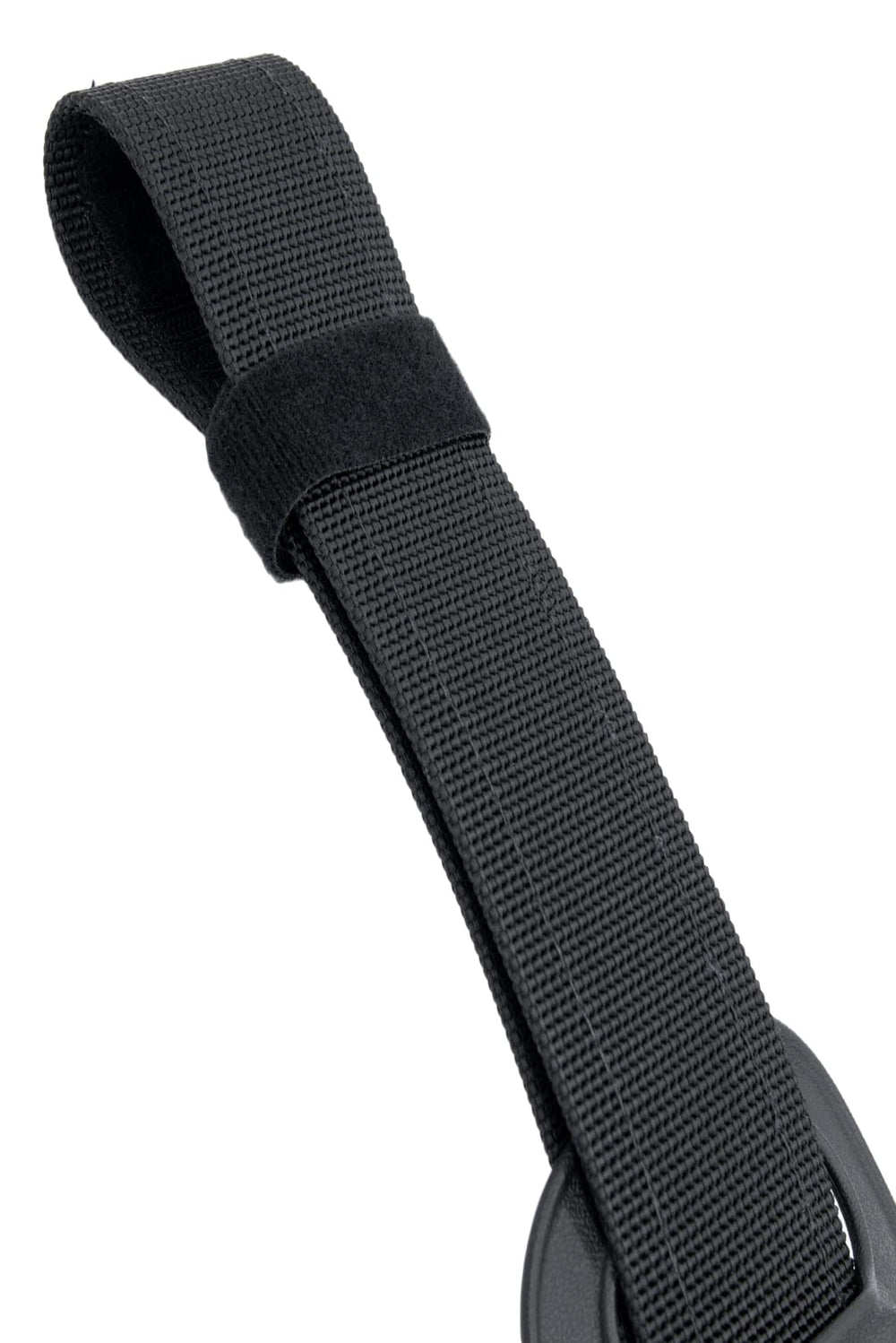 Adjustable leg strap with silicone grip on Safariland 6004-10