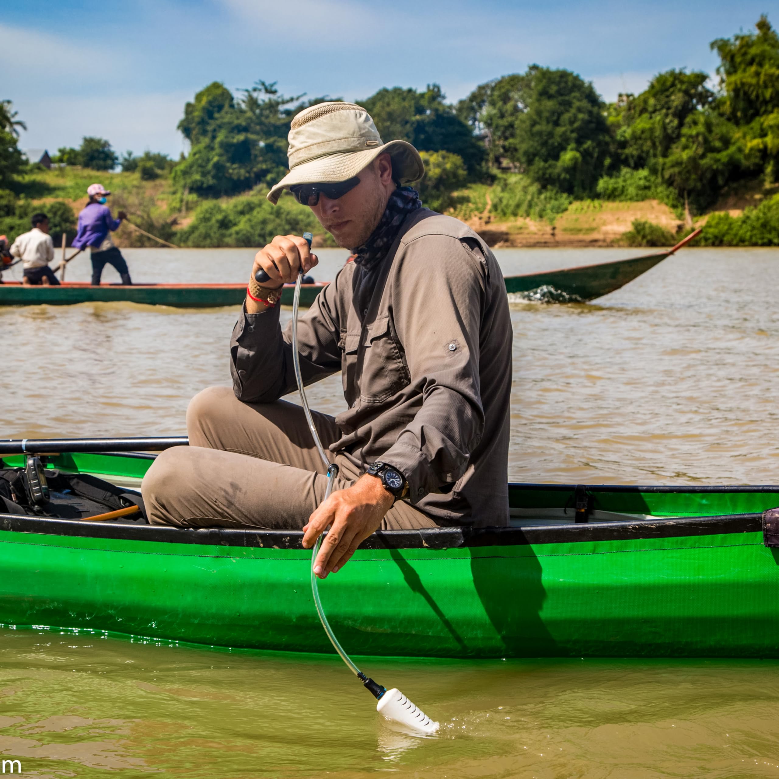 Sagan Life water filter straw lakes and streams ready for use.