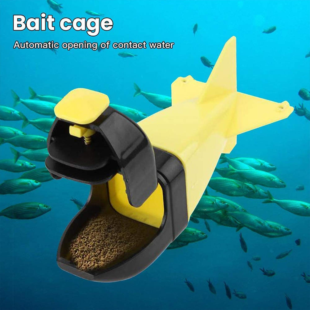 Detachable bottom grid feature on SagaSave bait rocket