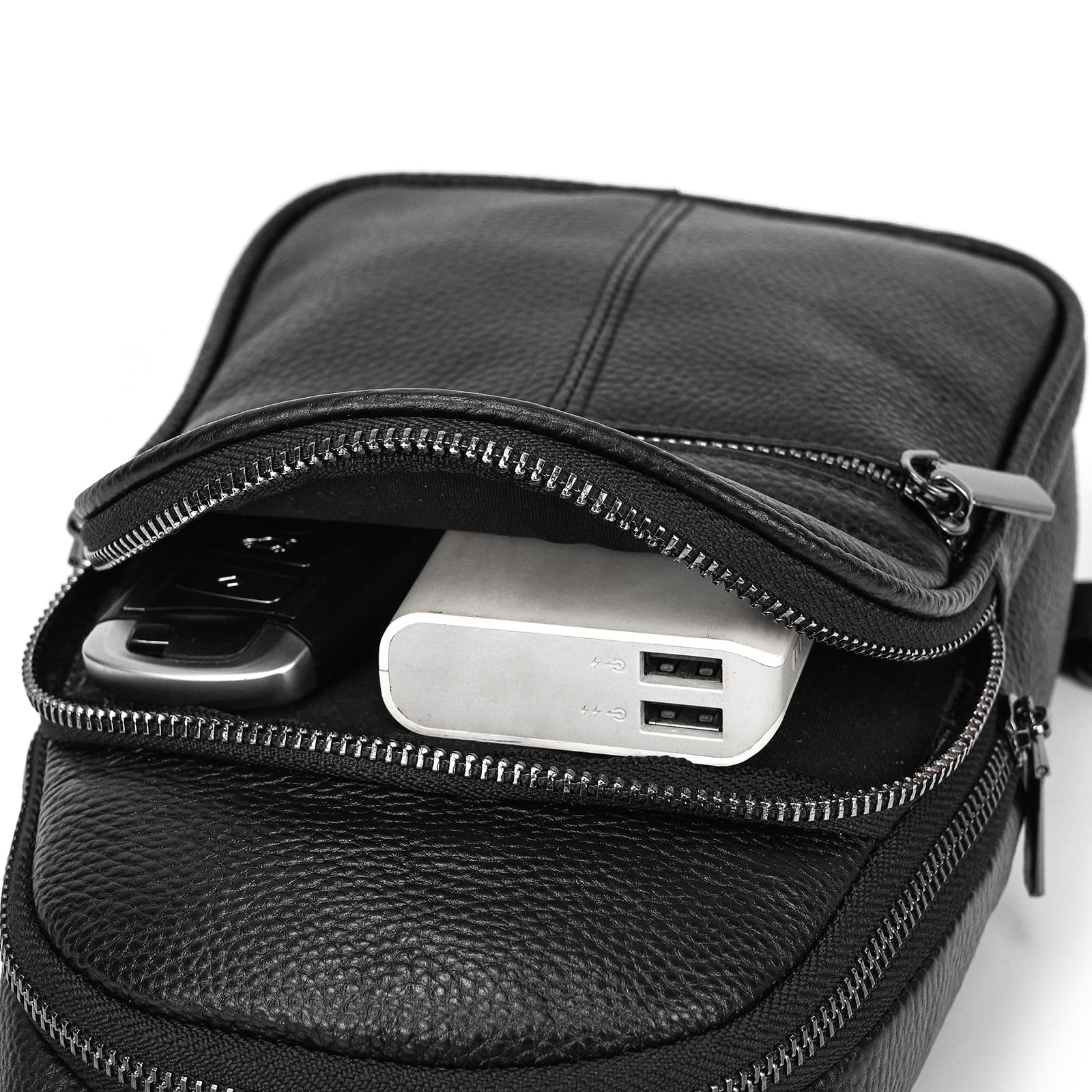 SAIION 9342 black travel-use shot suggests versatile crossbody for trips.