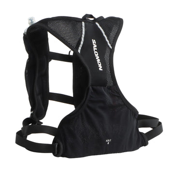 Salomon Agile 2 back vest worn during urban runs, lightweight comfort.