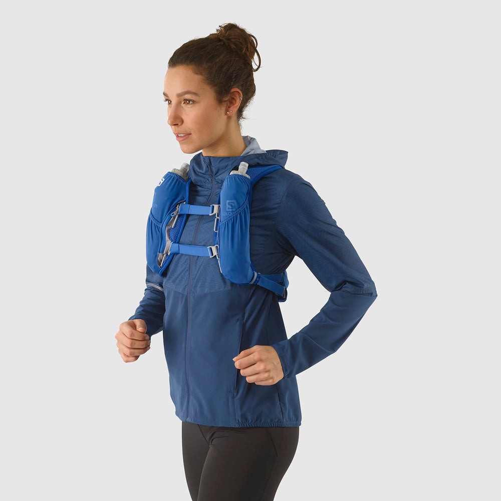 Salomon Agile 2 Set adjustable twin straps secure a stable fit.