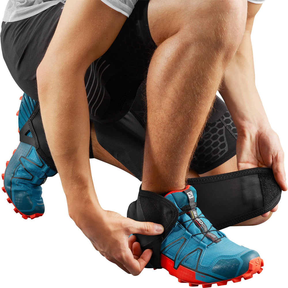 Salomon Trail Gaiters Low on-shoe fit demonstration for secure wear