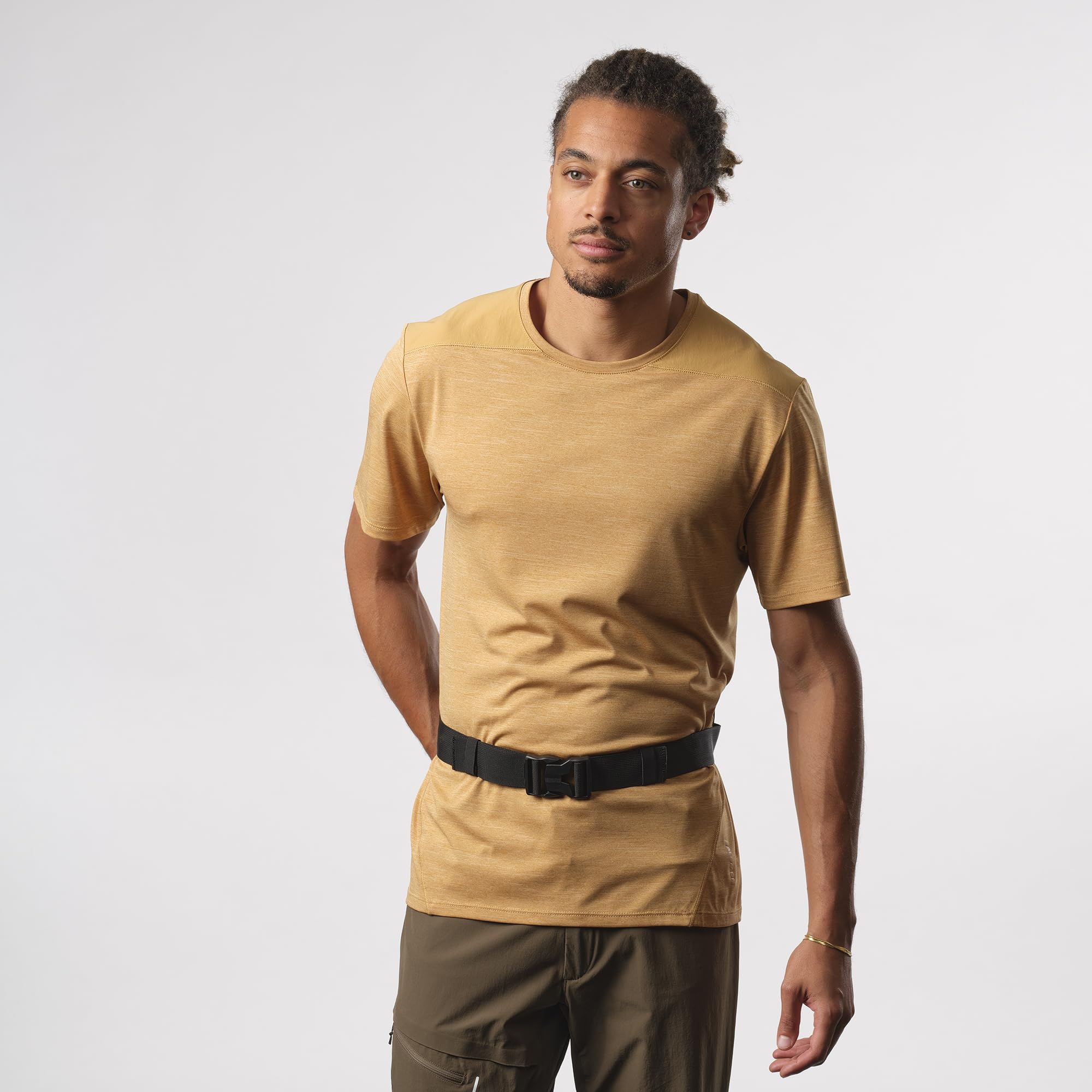 Salomon Trailblazer Belt back view with padded panel for comfort