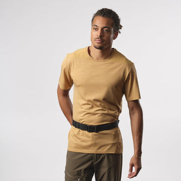 Salomon Trailblazer Belt back view with padded panel for comfort
