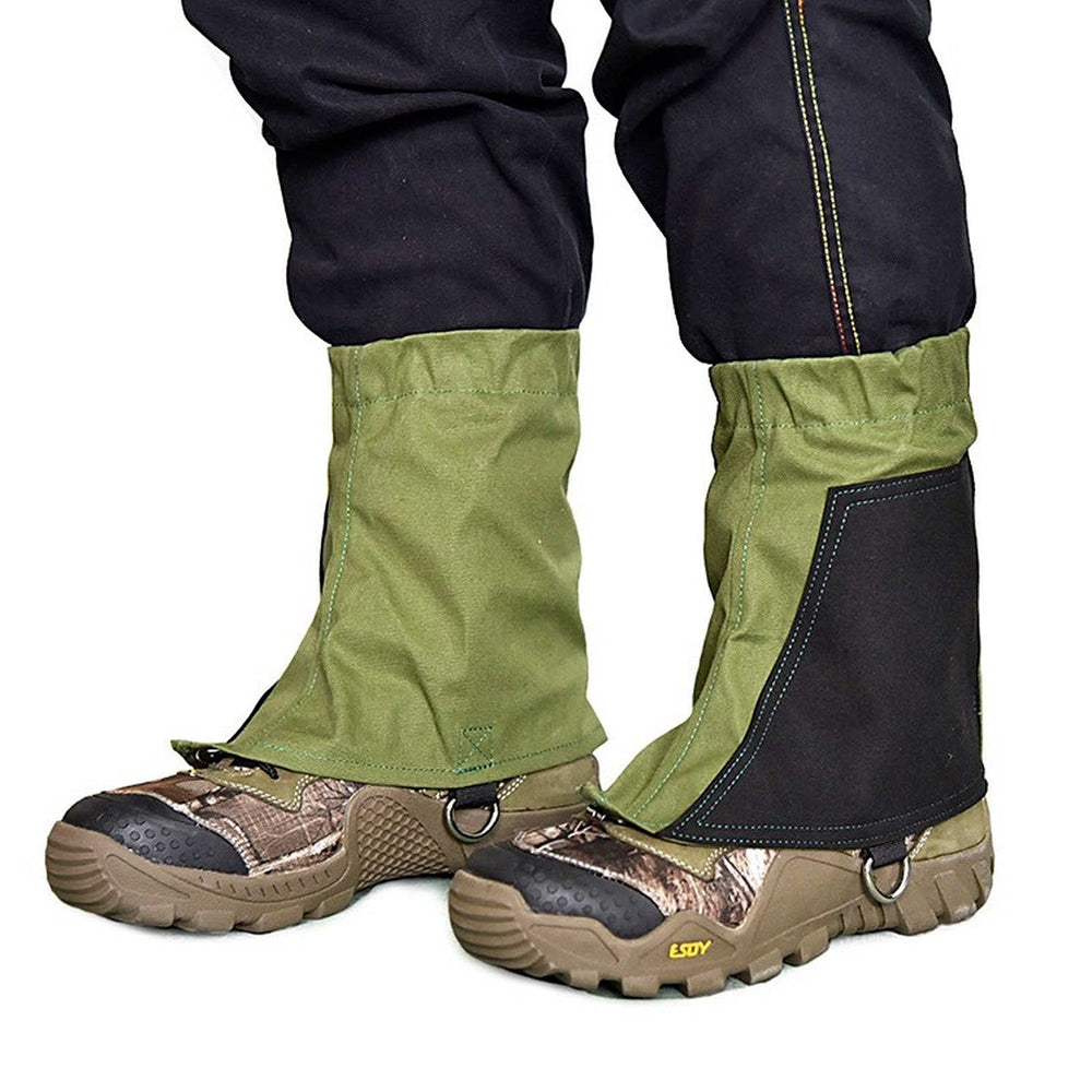 Sanmum low gaiters for hiking protect shoes and ankles from mud and water.