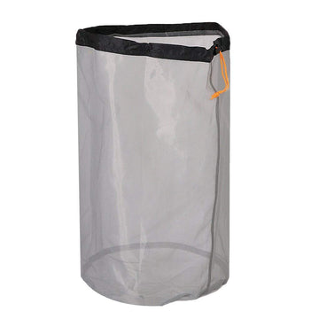 Sanmum Stuff Sacks separate items to simplify seasonal packing.