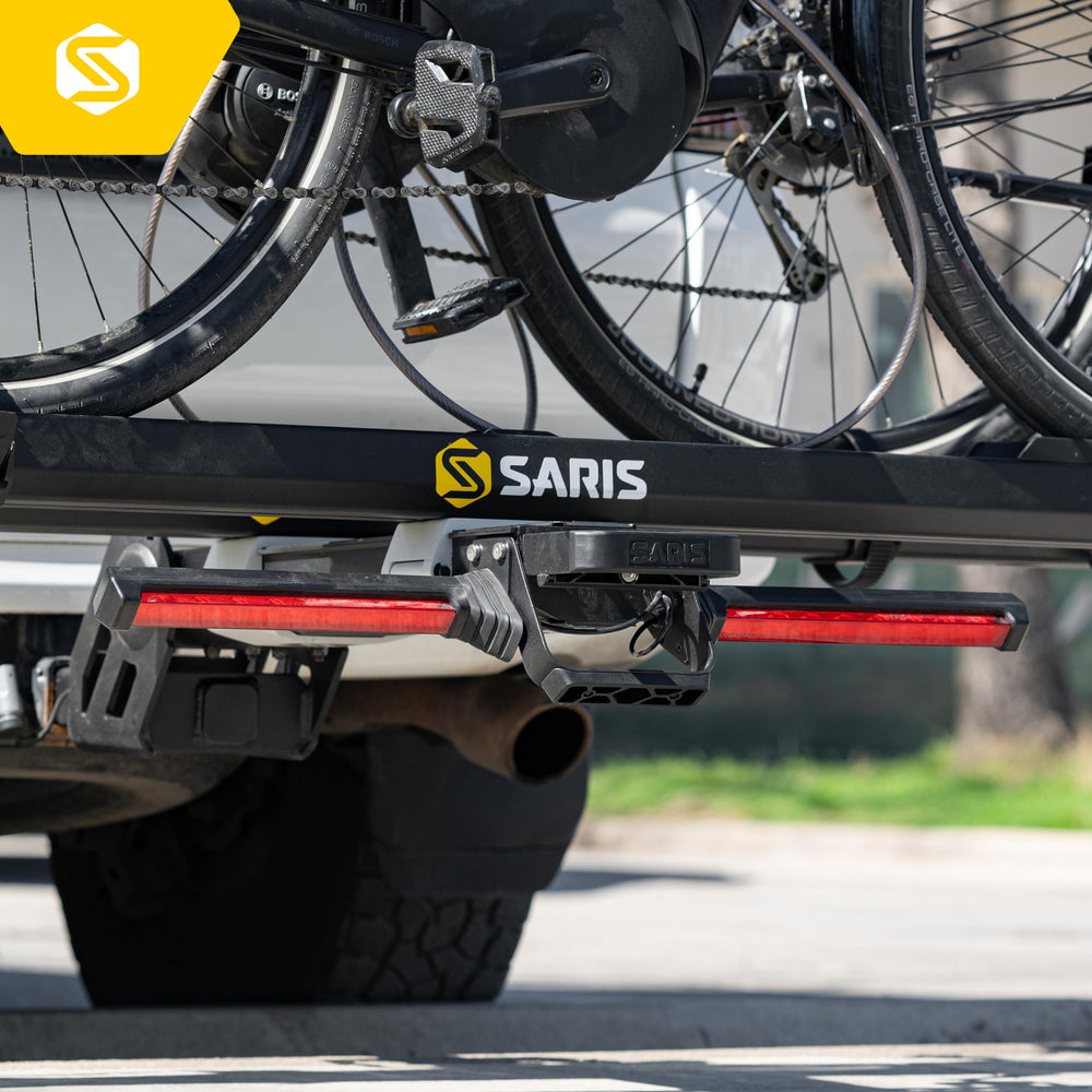 Saris MHS Light Kit DOT compliant badge indicates regulatory safety