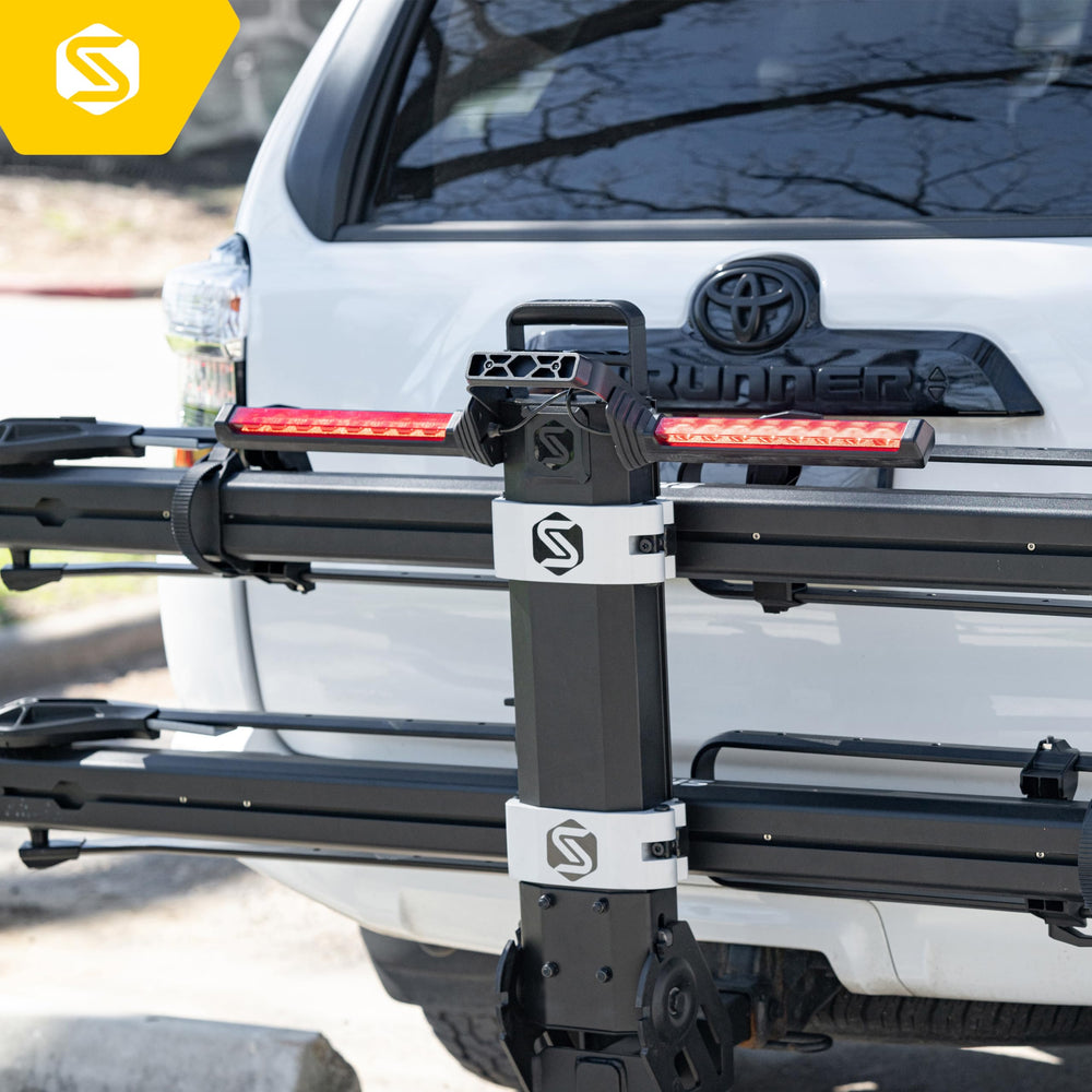 Saris MHS Light Kit installation view shows quick, tool-free mounting