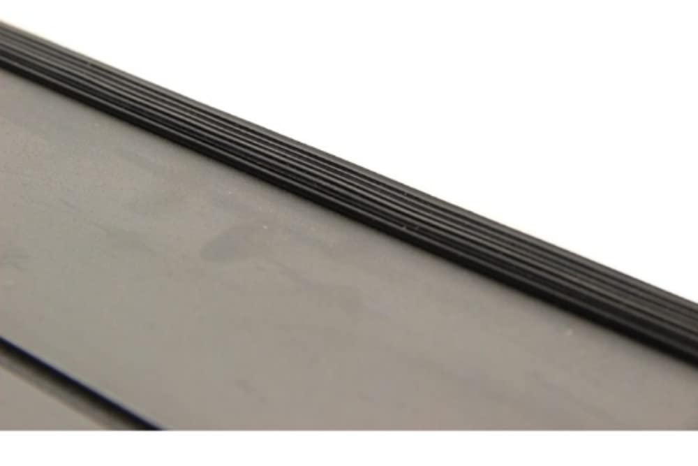 Saris Traps base with bolts and slot usage for setup