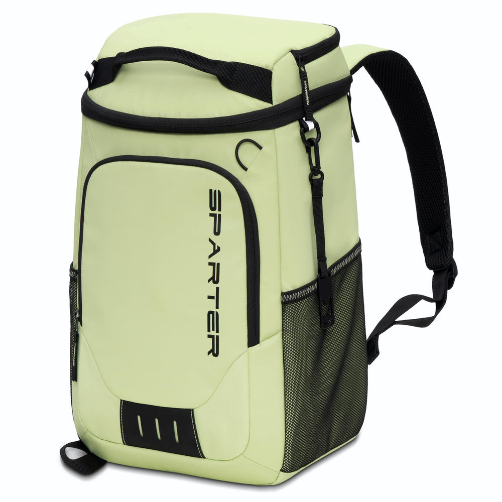SPARTER backpack cooler with closed lid keeps beverages cool on the go