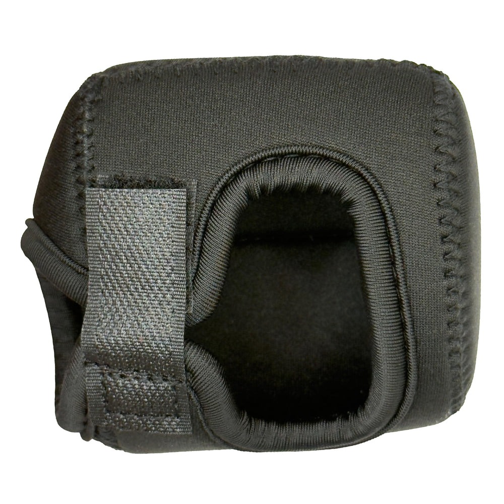 Savage Angler reel cover with thermal insulation maintains stable reel temperature.