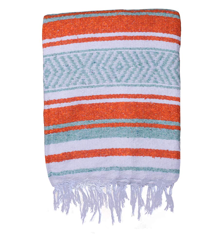 SaverPak BodyForge gift-ready blanket, versatile present for any occasion.