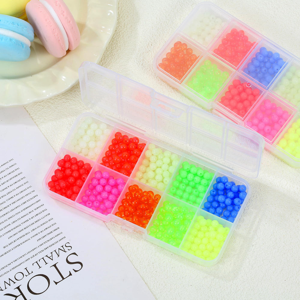 Packaging and contents of Scaups Fishing Beads set