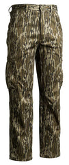 SCENTBLOCKER Shield Series Silentec pants knees detail emphasizing articulation.
