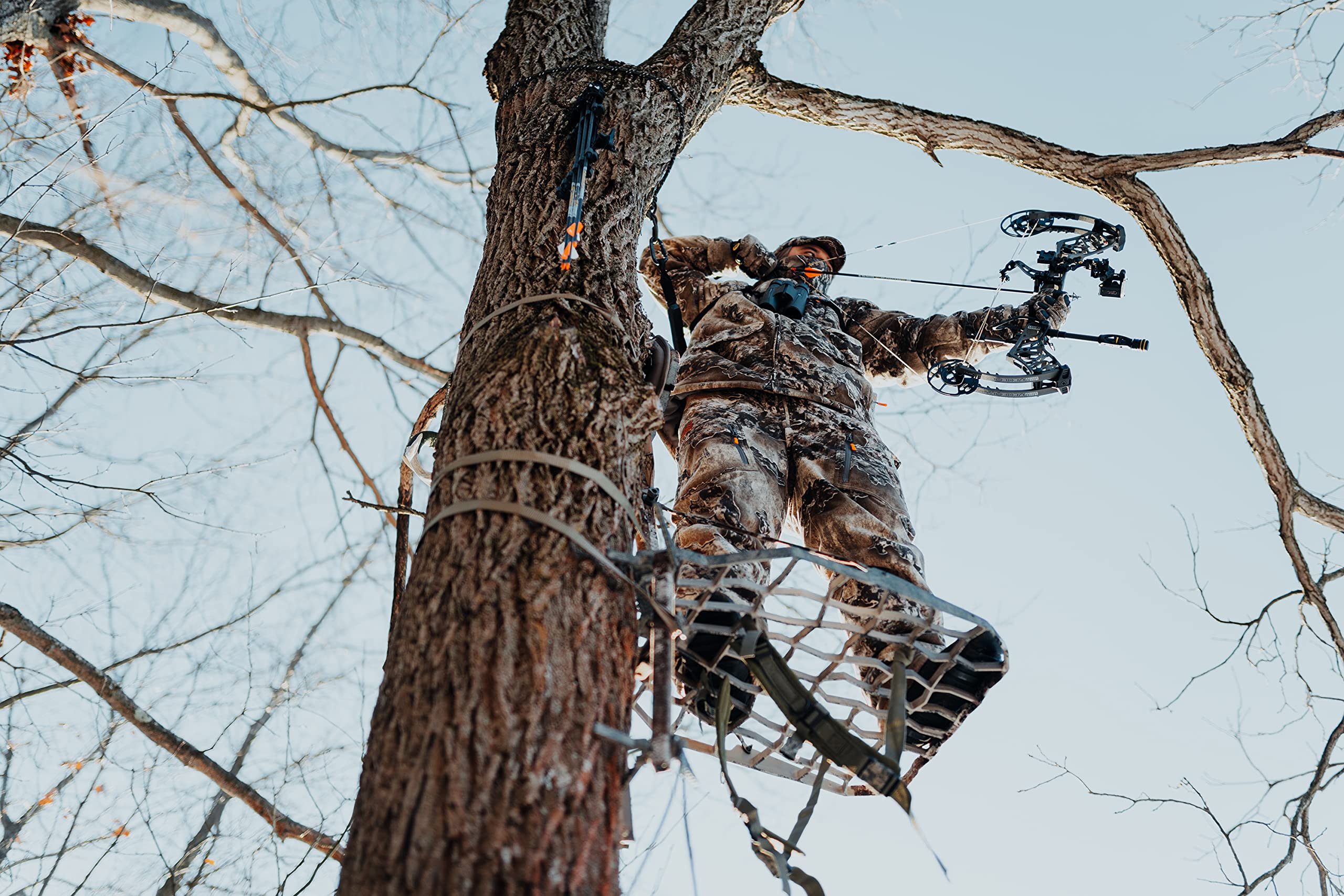 ScentLok BE1 Fortress Realtree Excape camo showcases stealth-ready comfort.