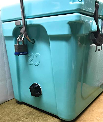 Roadie24 V2.0 compatibility noted for secure mounting.