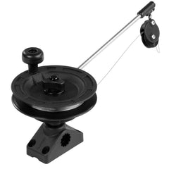 Scotty Laketroller 241 side/deck mount enables flexible install.