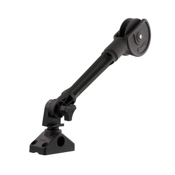 Scotty Trap Ease roller mounted on 241 side deck to simplify trap retrieval.