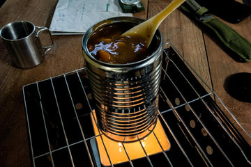 SE 4-Wick candle in display box for easy storage