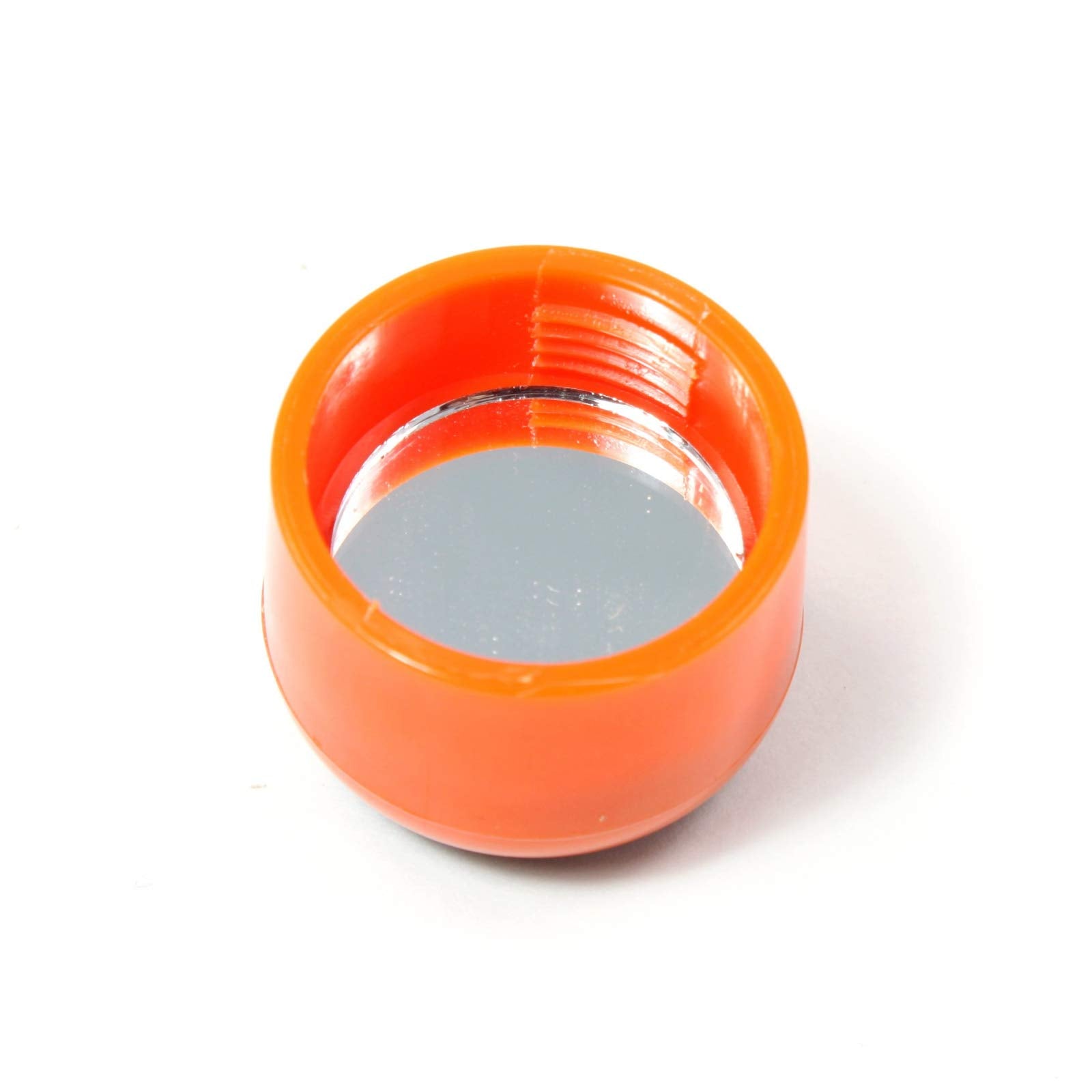 SE water-resistant storage keeps small items secure in wet environments.