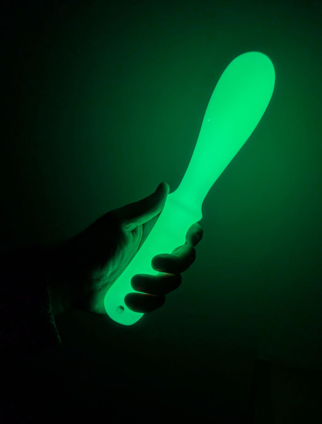 SE Glow-in-the-Dark Fish Whacker Bat shown in compact form for versatile use.