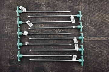 SE heavy-duty tent pegs with drive-point tip for easy insertion