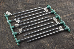 SE heavy-duty tent pegs large heads enable mallet-driven placement during setup