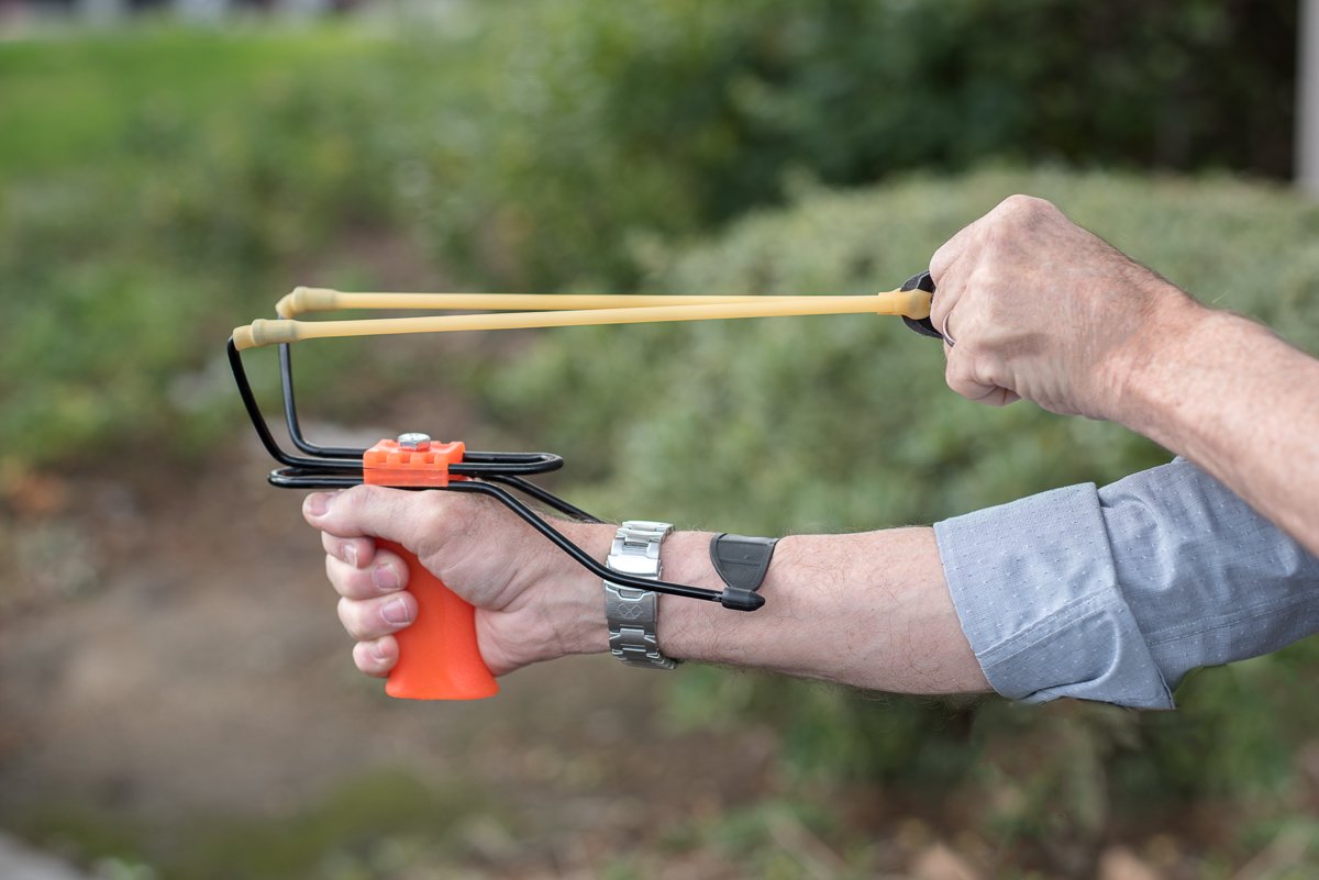 SE PC-M2 compact dimensions enable portable outdoor use