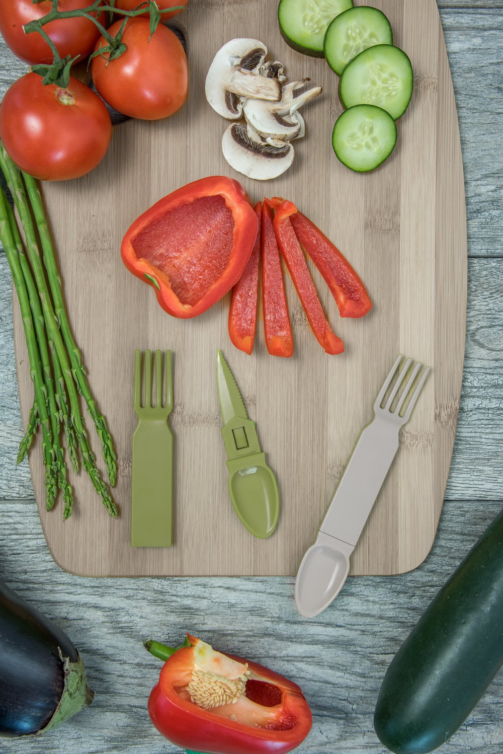 SE Snapatite 3-in-1 Utensil ideal for camping and travel